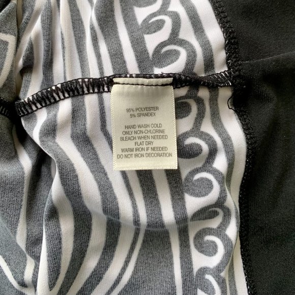 White House Black Market Geometric Sleeveless Black White Tan Shift Dres… - Picture 10 of 10